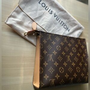 Louis Vuitton Monogram Toilette Toiletry Pouch On Chain
